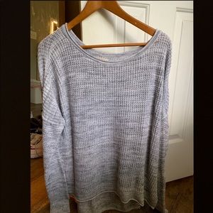 Hollister sweater